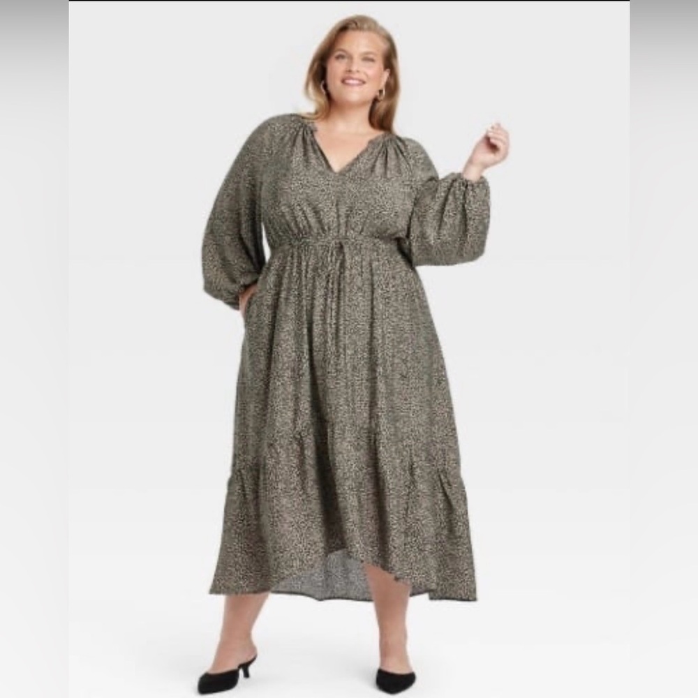 Women's Balloon Long Sleeve Tiered
MIDI Dress a New Day Leopard Print plus 1X